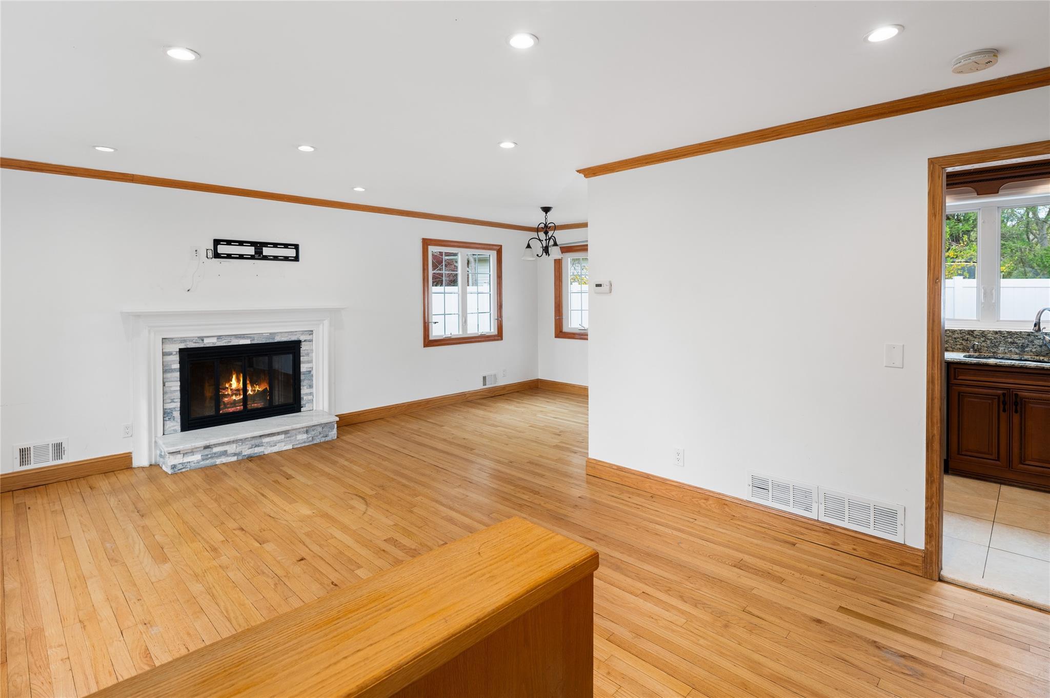 Single Family Kathleen  Westchester County, NY 10549, MLS-854508-13
