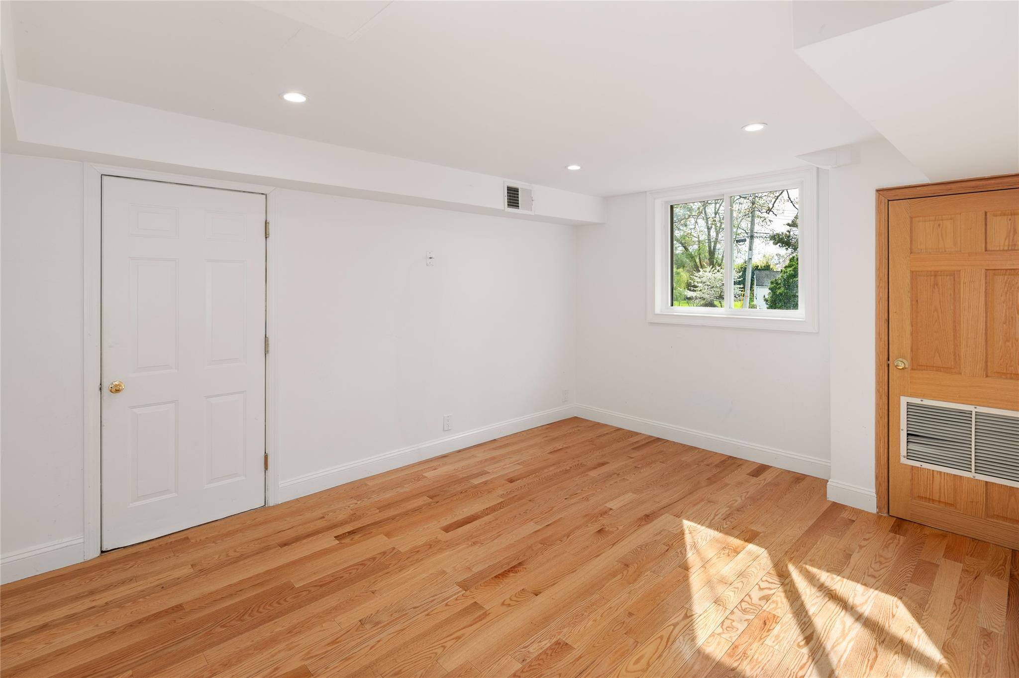 Single Family Kathleen  Westchester County, NY 10549, MLS-854508-30