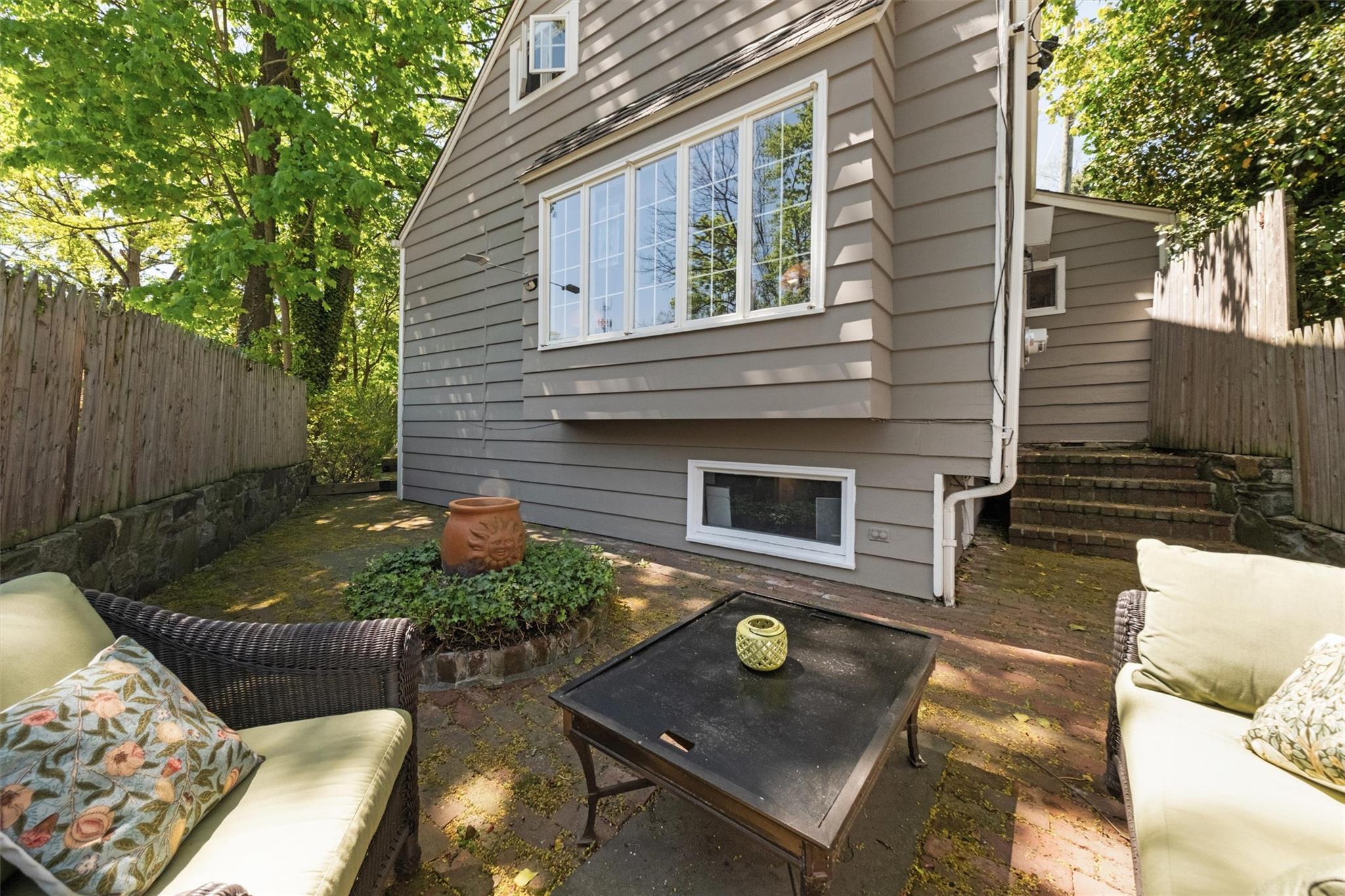 Single Family Terrace  Westchester County, NY 10520, MLS-854529-21