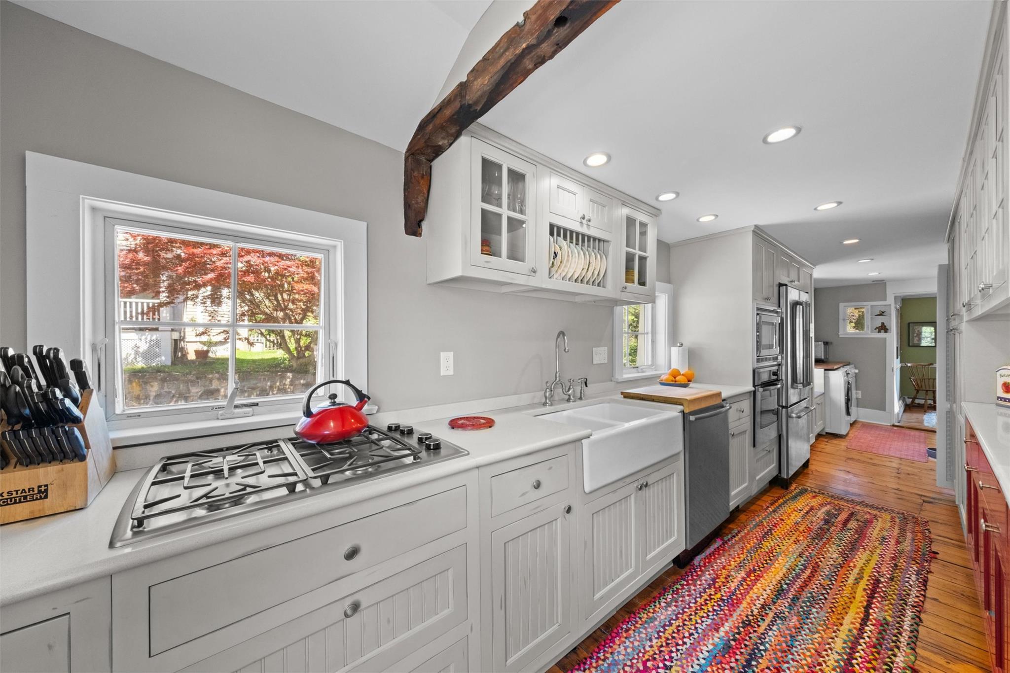 Single Family Terrace  Westchester County, NY 10520, MLS-854529-9
