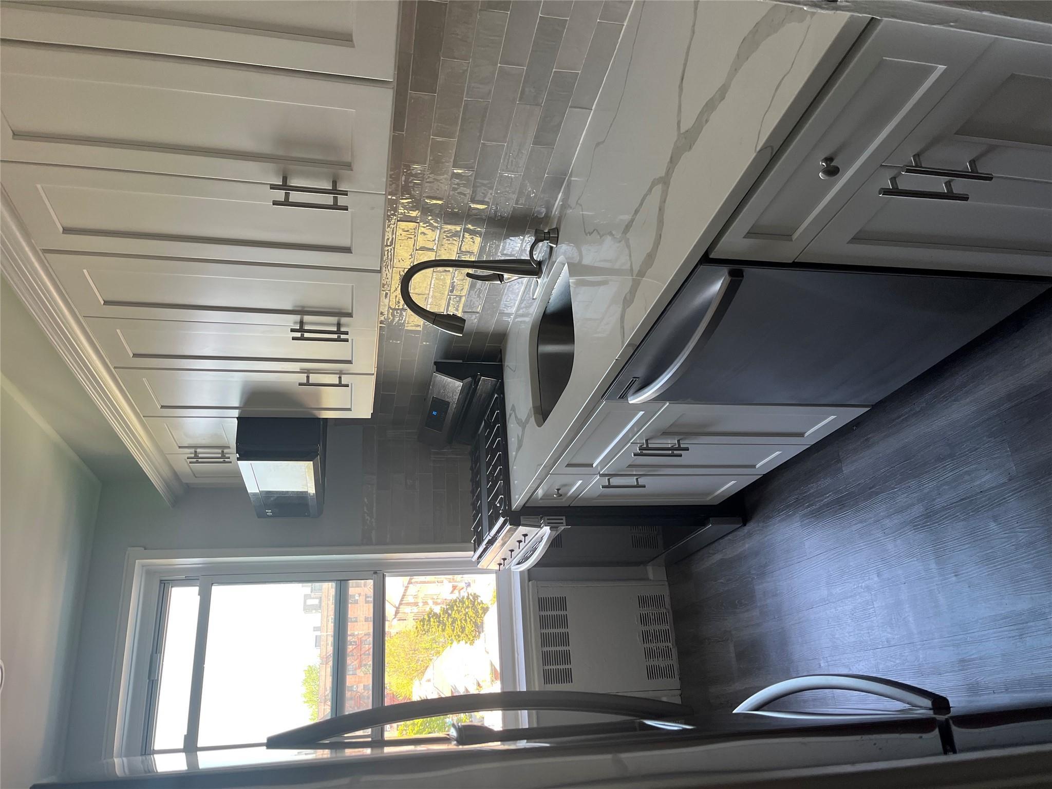 Apartment 35th  Queens, NY 11372, MLS-854551-4