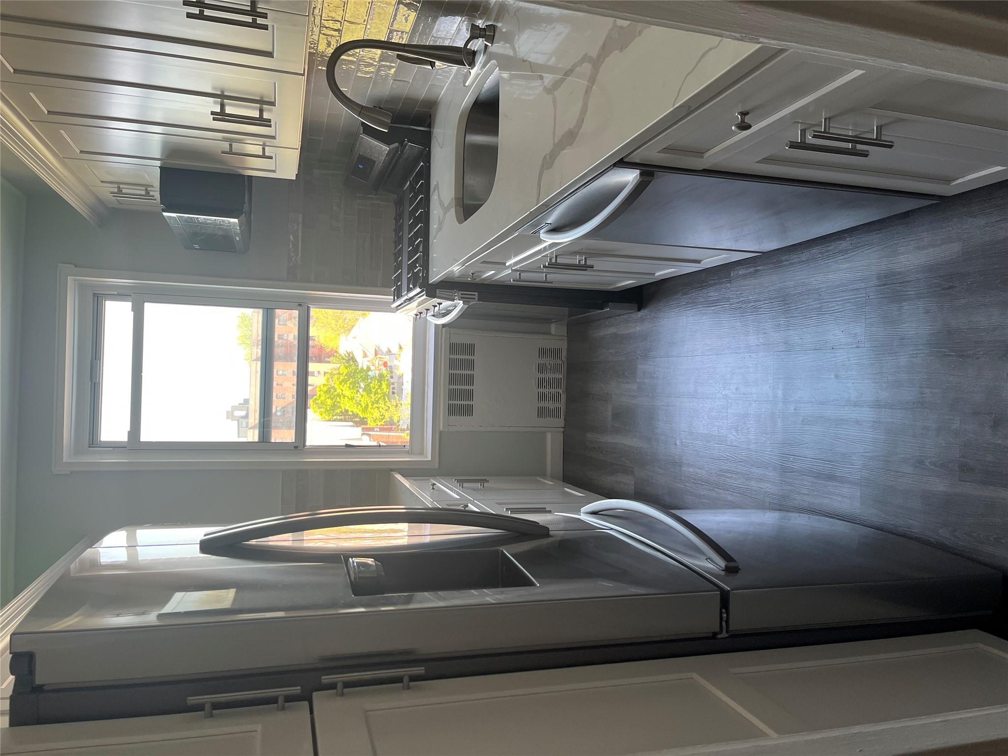 Apartment 35th  Queens, NY 11372, MLS-854551-5