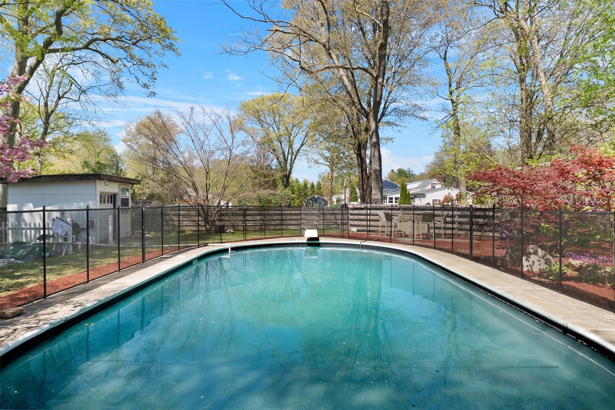 Single Family Quaker Church  Westchester County, NY 10598, MLS-854563-27
