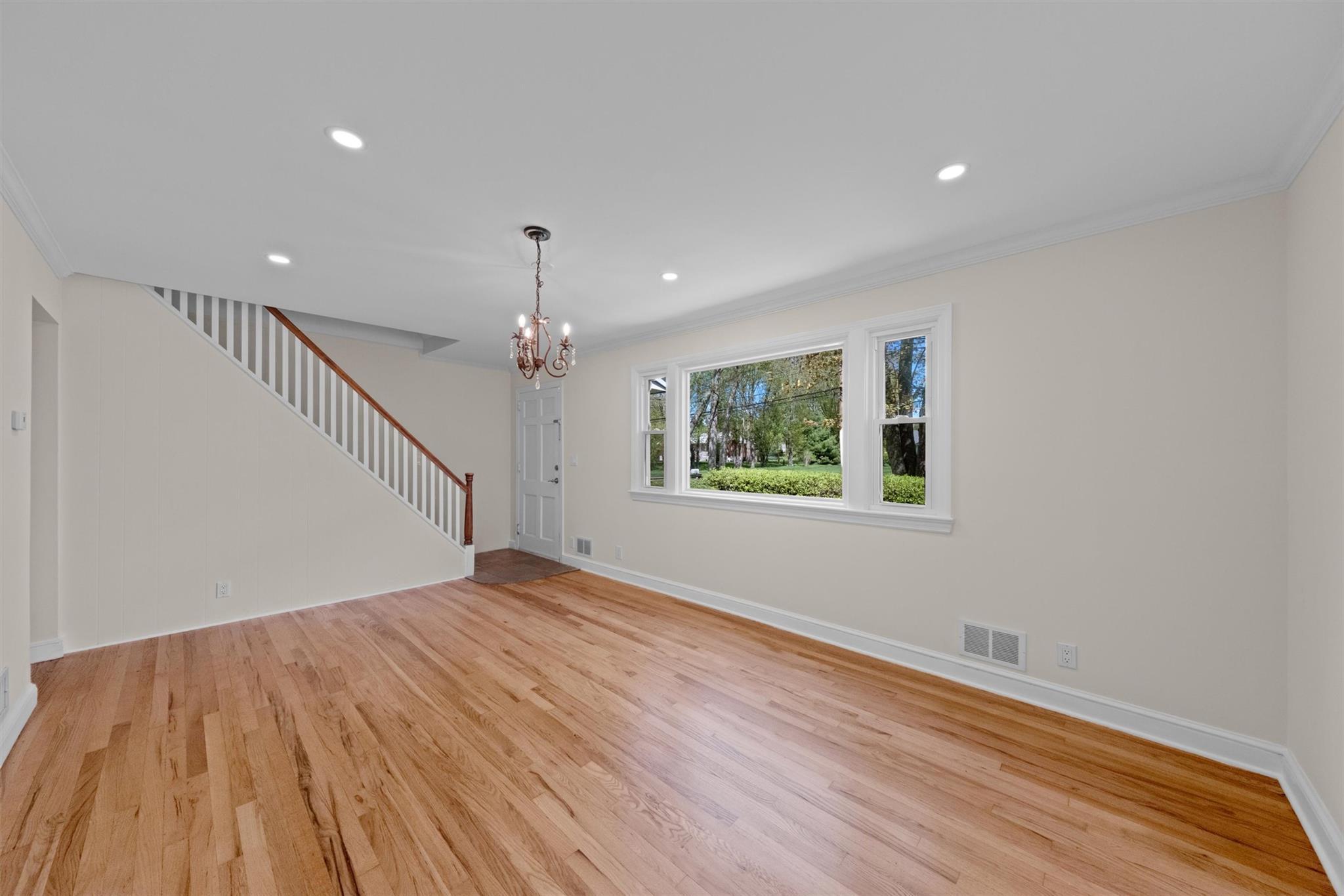 Single Family Quaker Church  Westchester County, NY 10598, MLS-854563-5