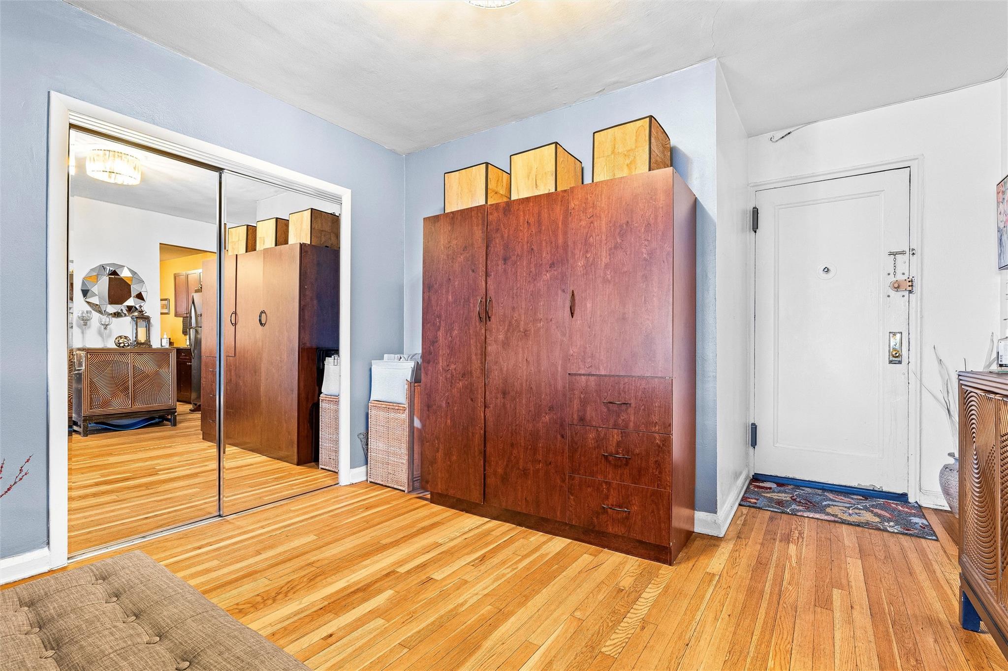 Coop Barnes  Bronx, NY 10462, MLS-854571-14