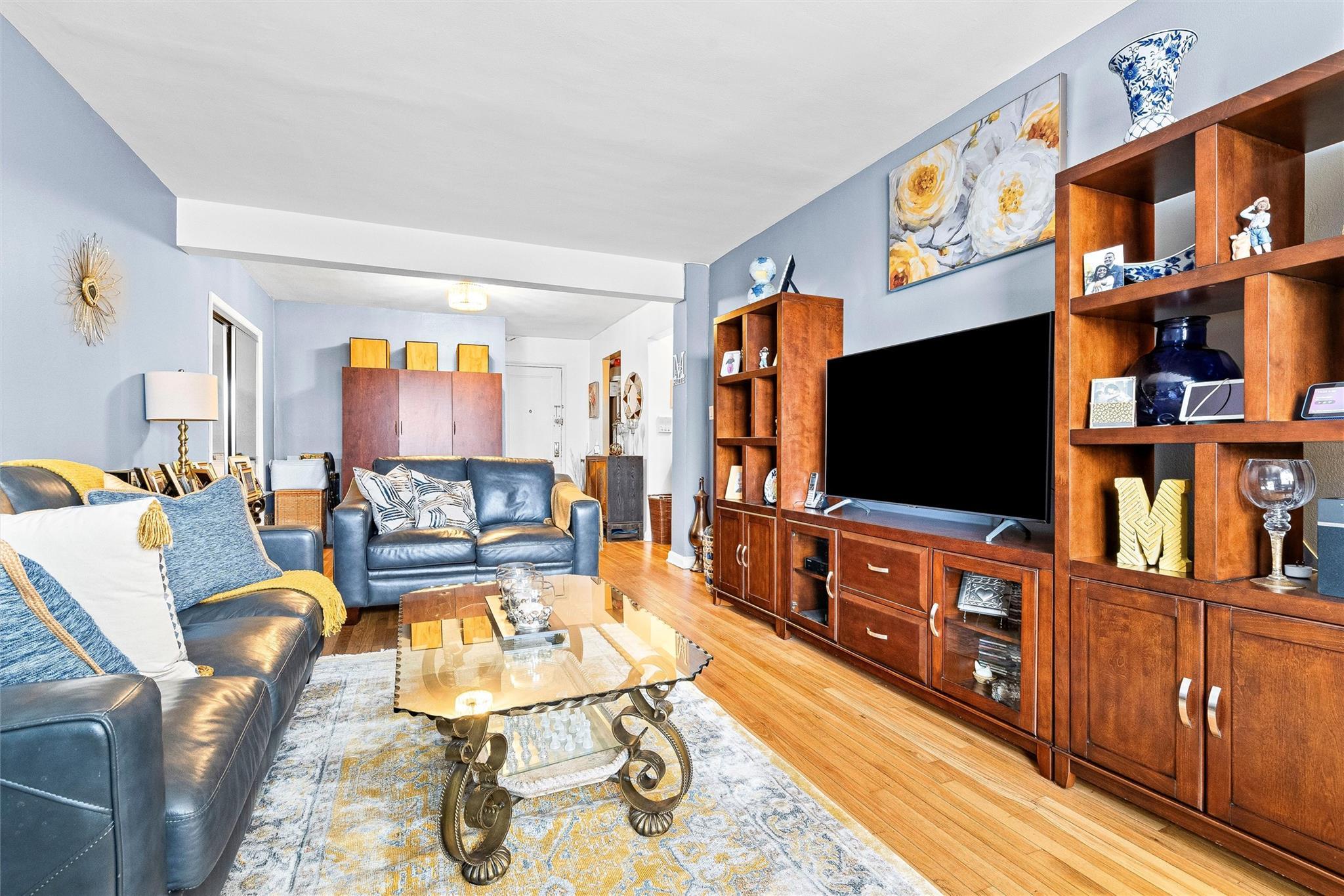 Coop Barnes  Bronx, NY 10462, MLS-854571-20