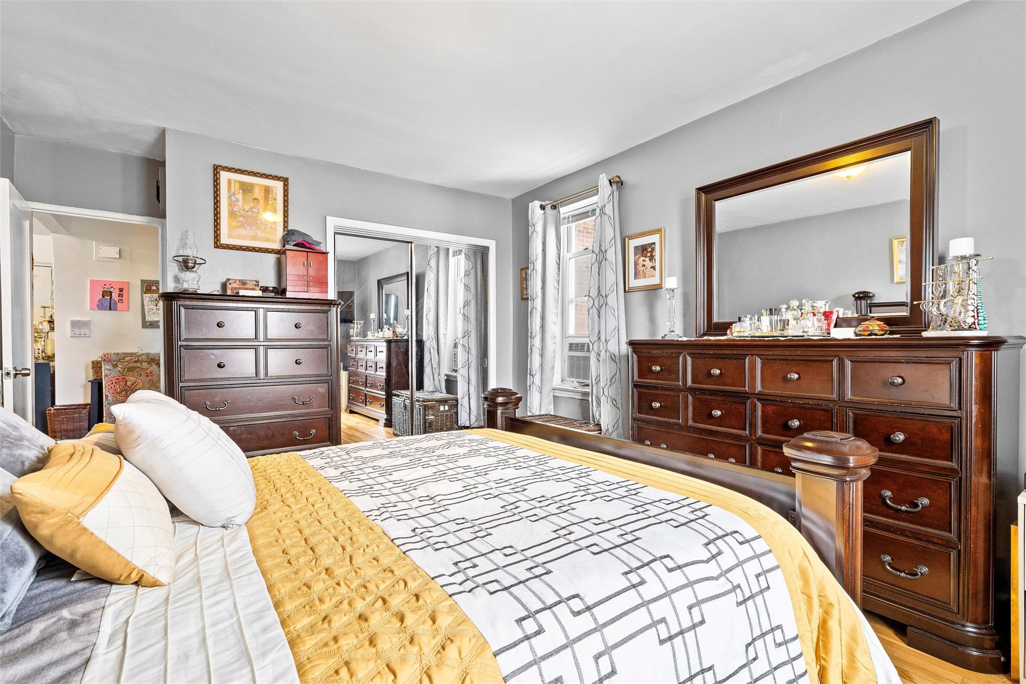 Coop Barnes  Bronx, NY 10462, MLS-854571-24