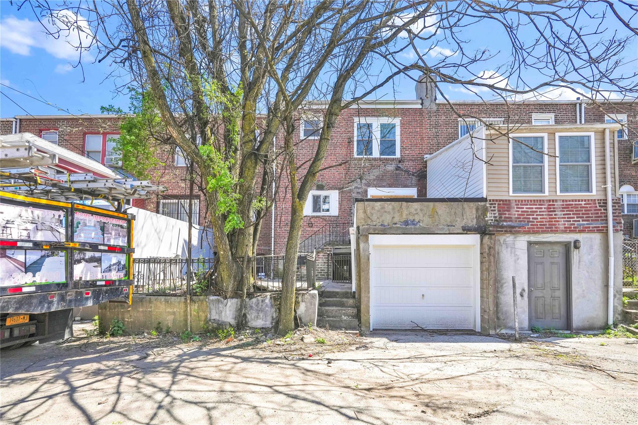 Single Family Anderson  Queens, NY 11434, MLS-854577-23
