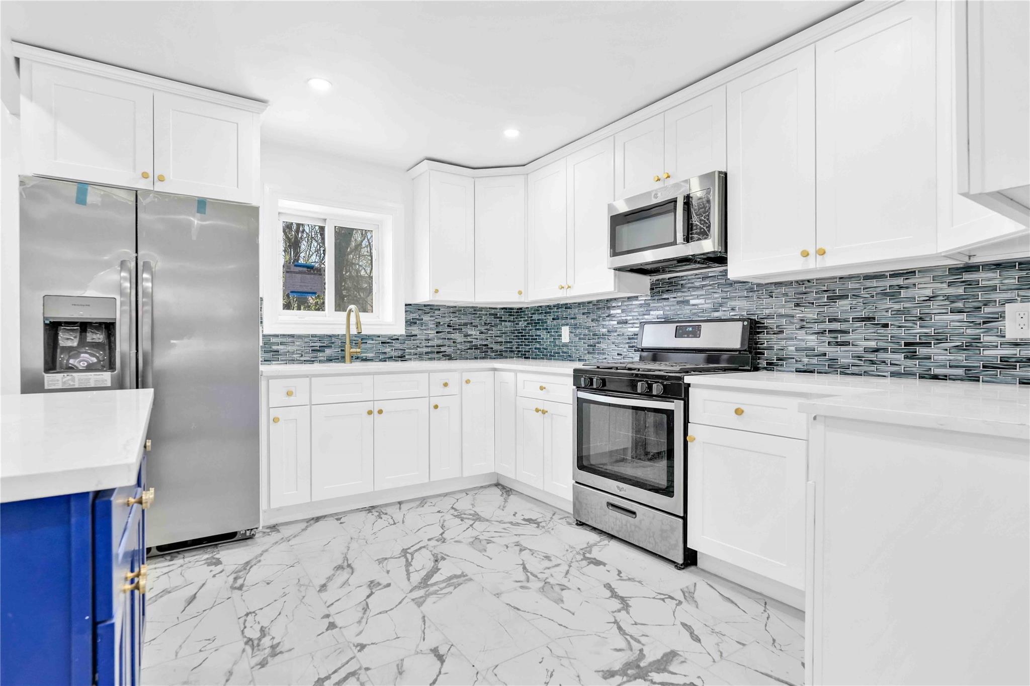 Single Family Anderson  Queens, NY 11434, MLS-854577-6