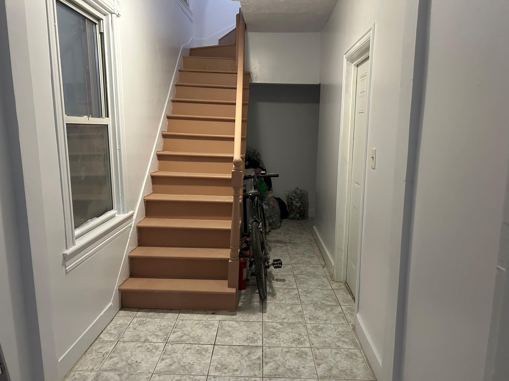 Single Family Thieriot  Bronx, NY 10472, MLS-854578-2