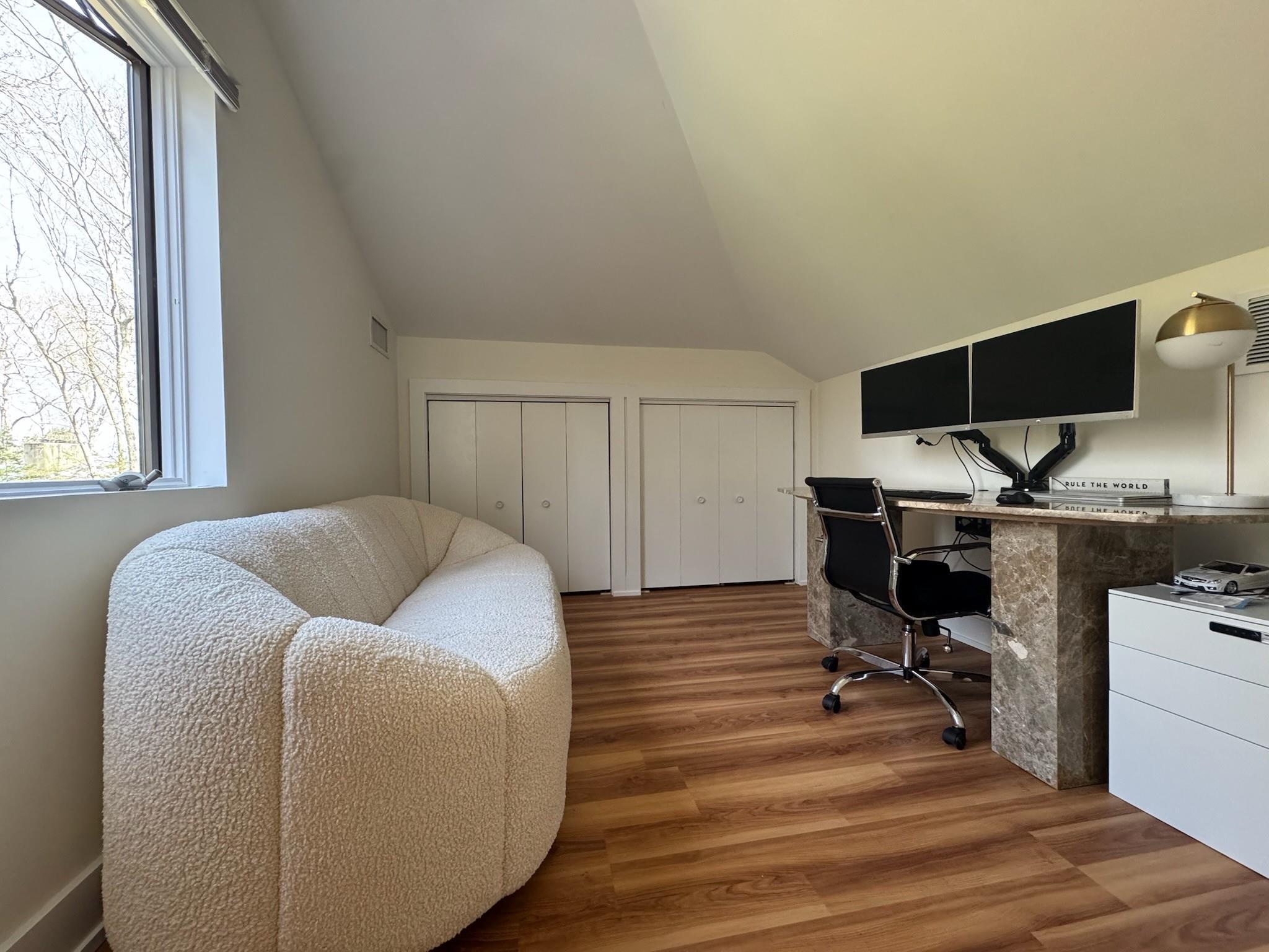 Apartment Noyac  Suffolk County, NY 11976, MLS-854584-11