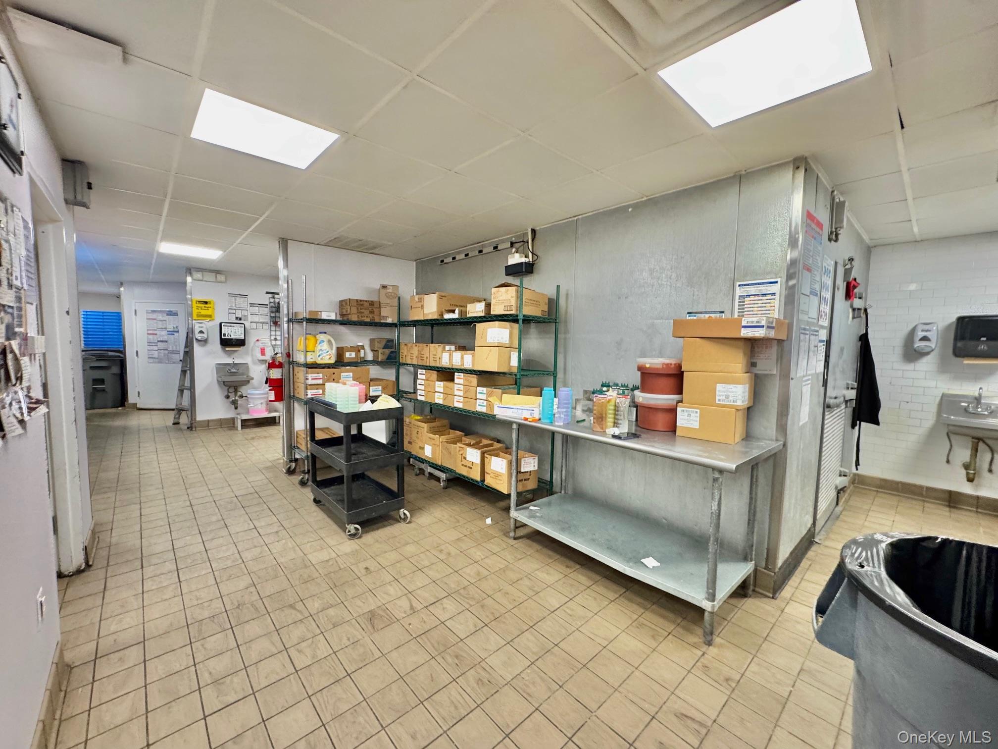 Commercial Sale Boston/eastchester (3377)  Bronx, NY 10469, MLS-854601-14