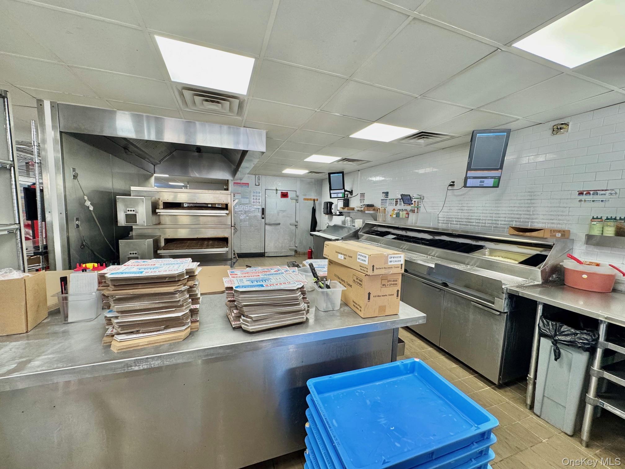 Commercial Sale Boston/eastchester (3377)  Bronx, NY 10469, MLS-854601-21