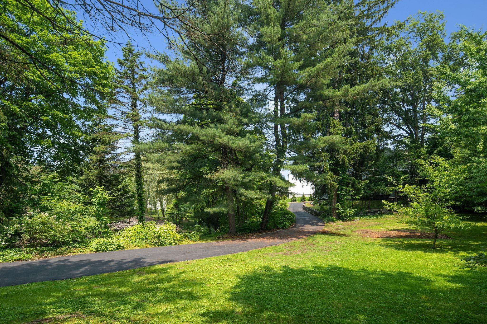 Single Family Bedford  Westchester County, NY 10570, MLS-854604-38