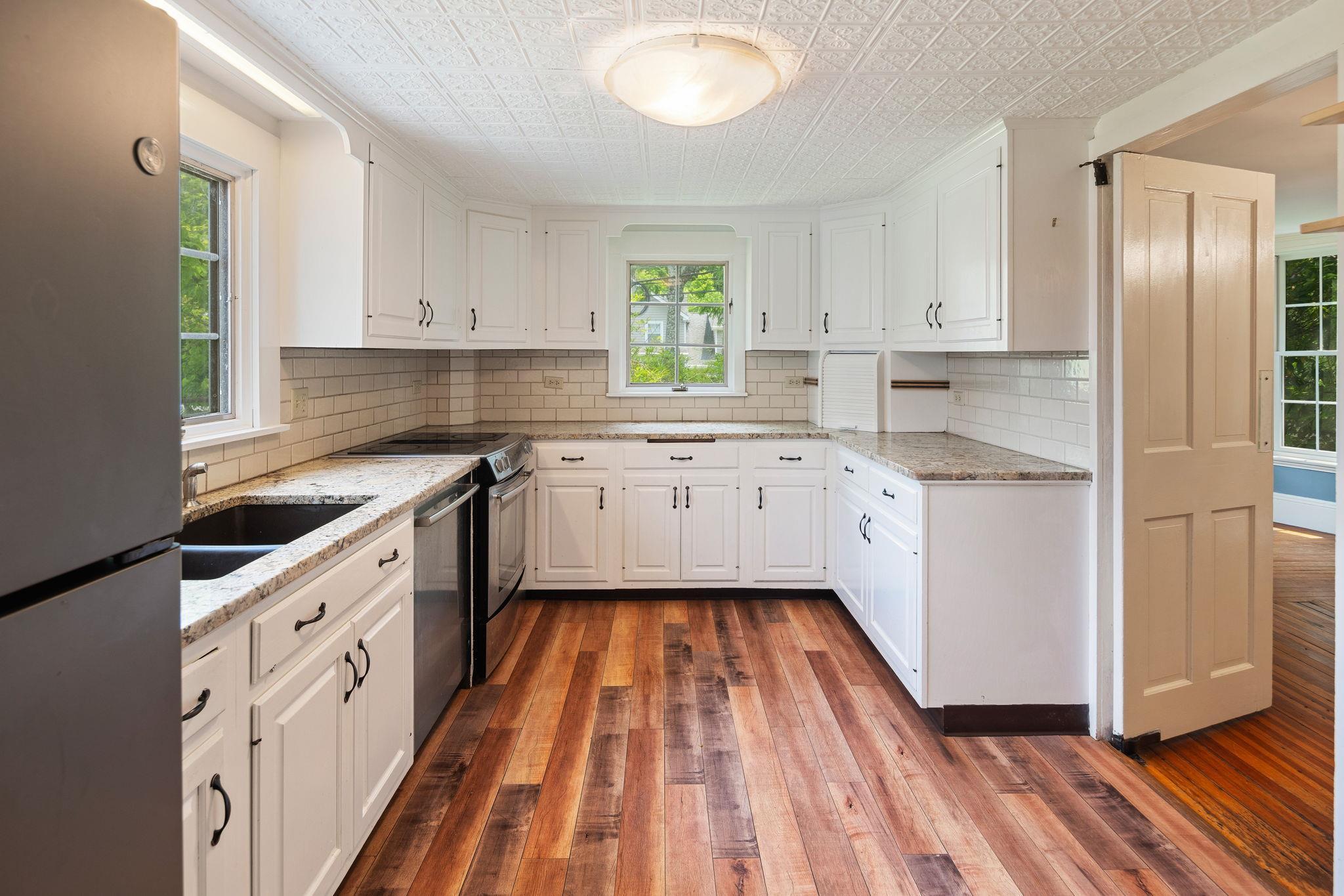 Single Family Bedford  Westchester County, NY 10570, MLS-854604-7