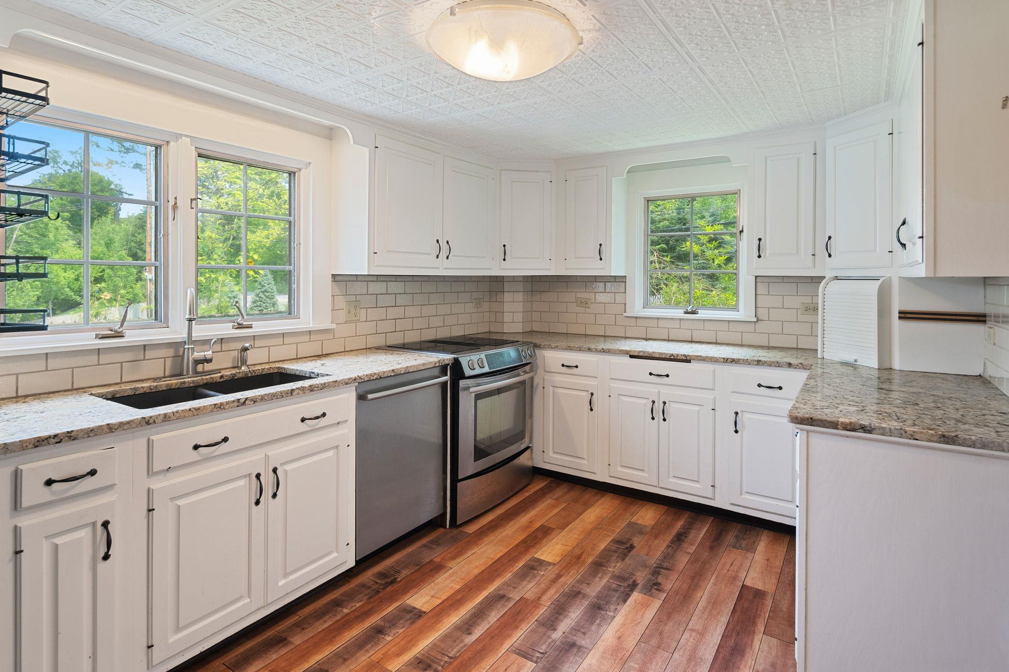 Single Family Bedford  Westchester County, NY 10570, MLS-854604-8