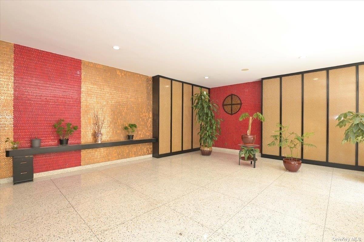 Coop Parsons  Queens, NY 11432, MLS-854608-2