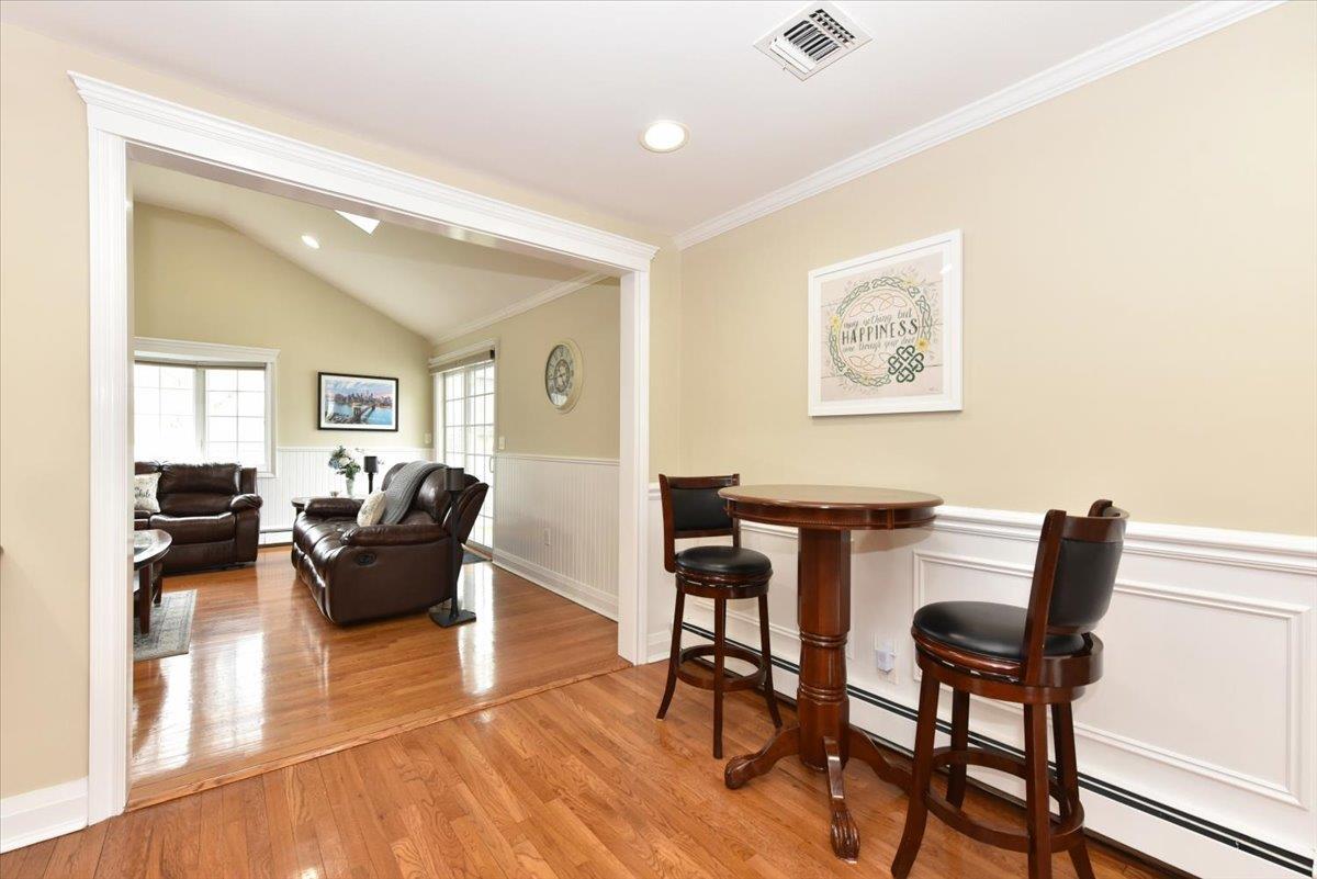 Single Family Park  Nassau County, NY 11762, MLS-854638-8