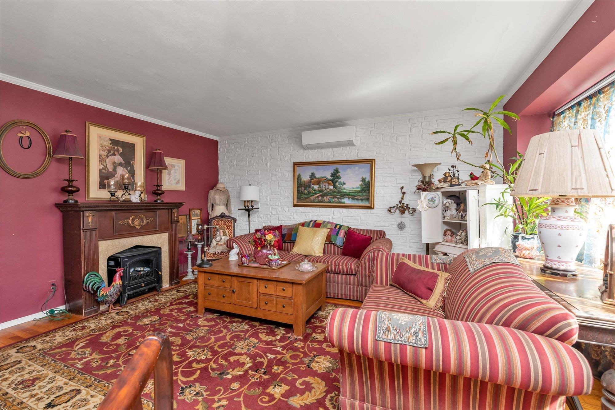 Single Family Westlake  Nassau County, NY 11572, MLS-854666-4