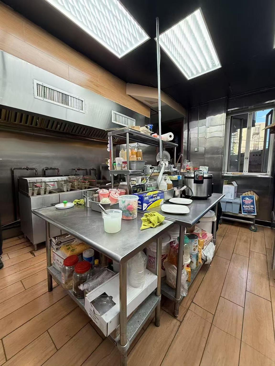 Business Opportunity Nassau  Brooklyn, NY 11222, MLS-854676-2