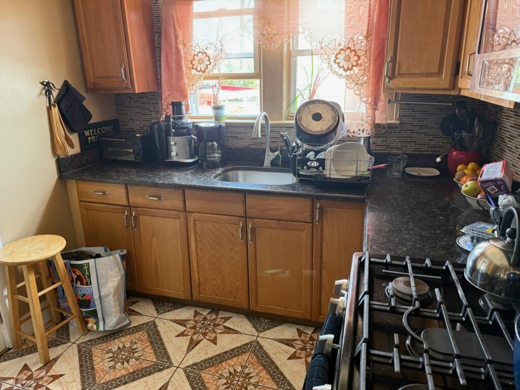 Single Family Steele  Suffolk County, NY 11701, MLS-854696-3