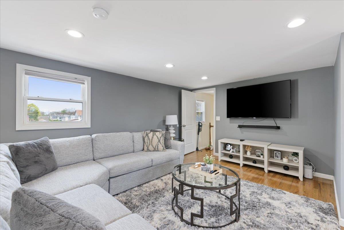 Single Family Cabota  Suffolk County, NY 11726, MLS-854700-14