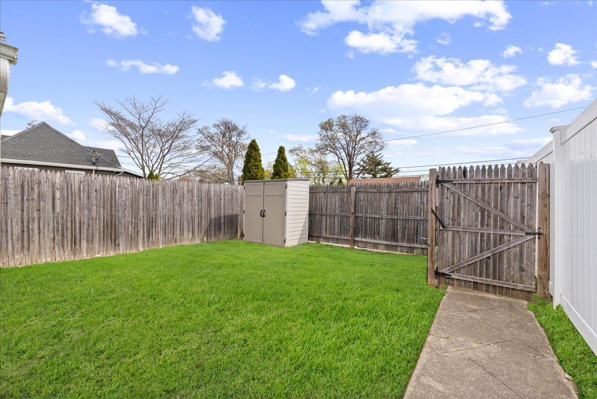 Single Family Cabota  Suffolk County, NY 11726, MLS-854700-23