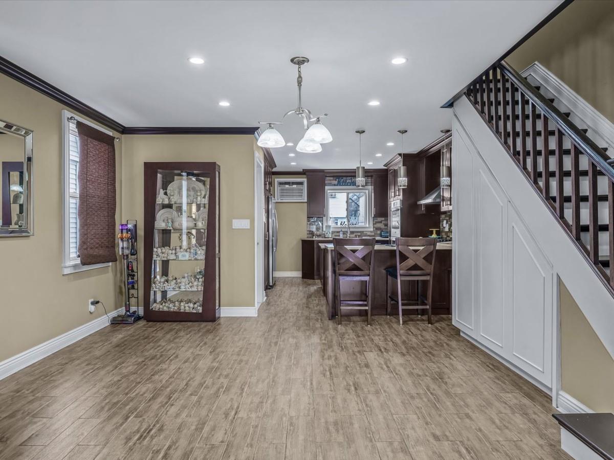 Single Family 64th  Queens, NY 11385, MLS-854712-5