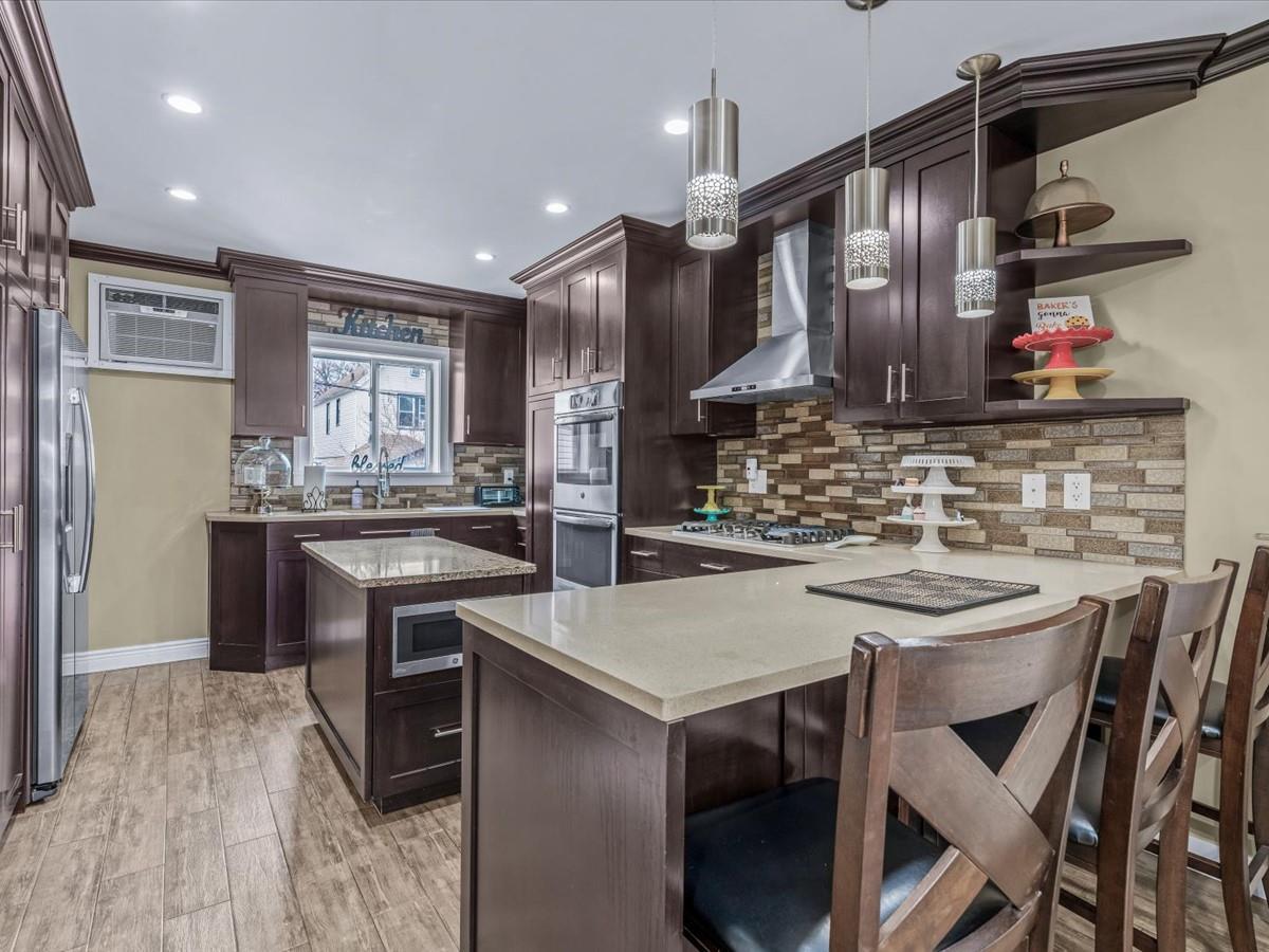 Single Family 64th  Queens, NY 11385, MLS-854712-7
