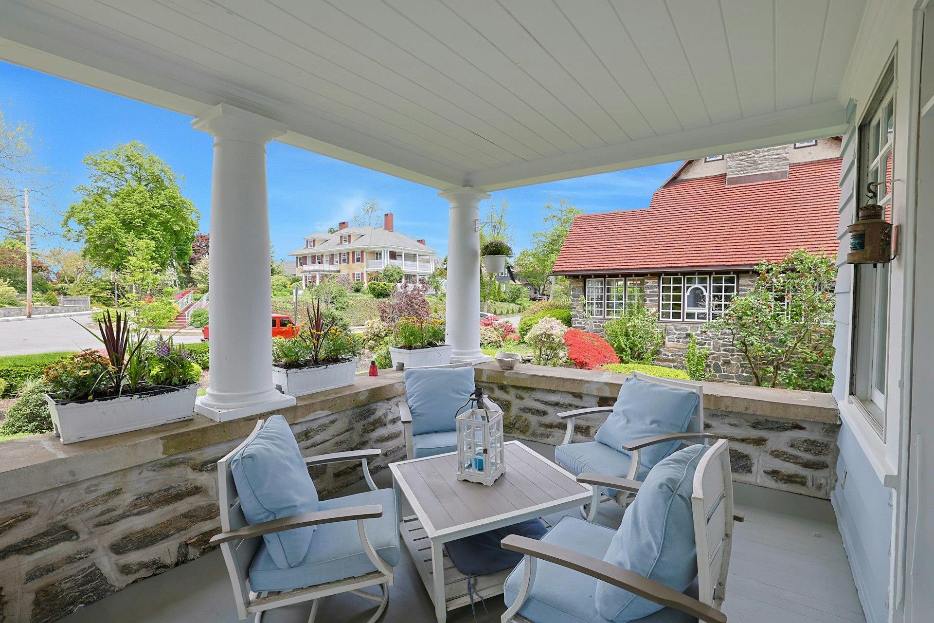 Single Family Sutton Manor  Westchester County, NY 10801, MLS-854741-5