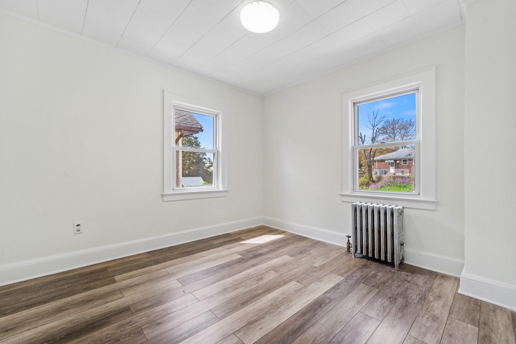Single Family 256th  Queens, NY 11001, MLS-854742-11