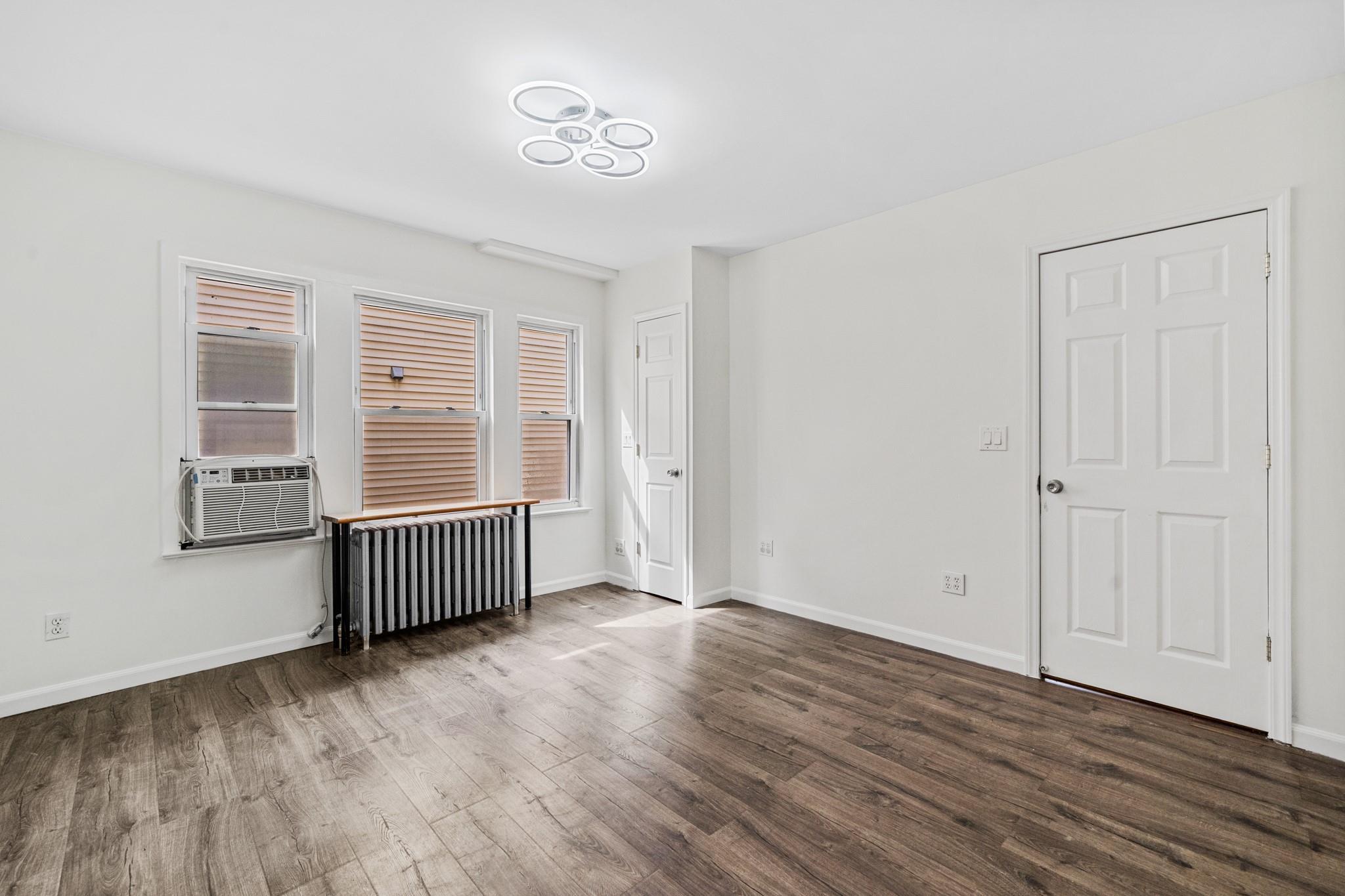 Single Family 256th  Queens, NY 11001, MLS-854742-5