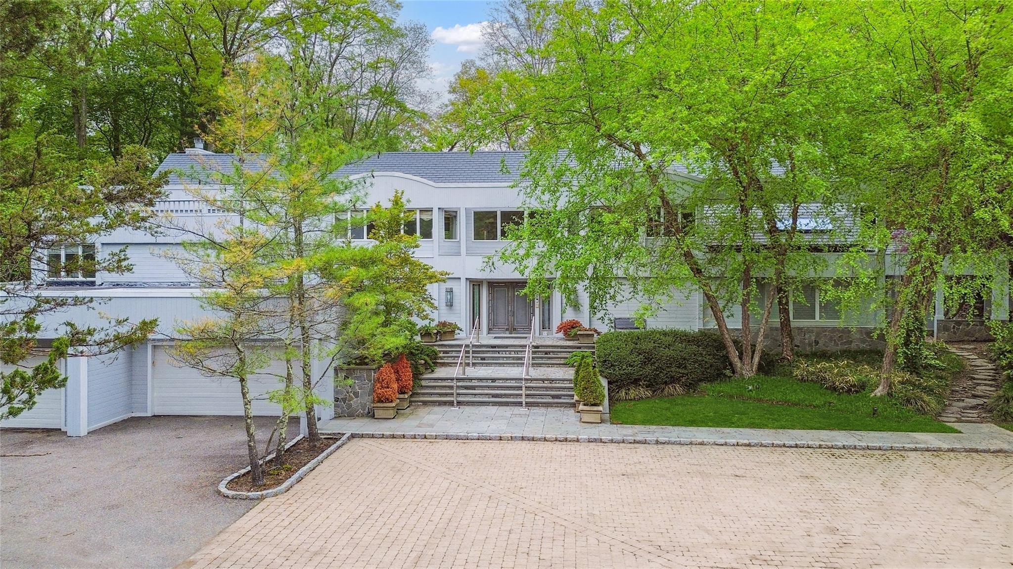 Single Family Valentines  Nassau County, NY 11545, MLS-854757-2