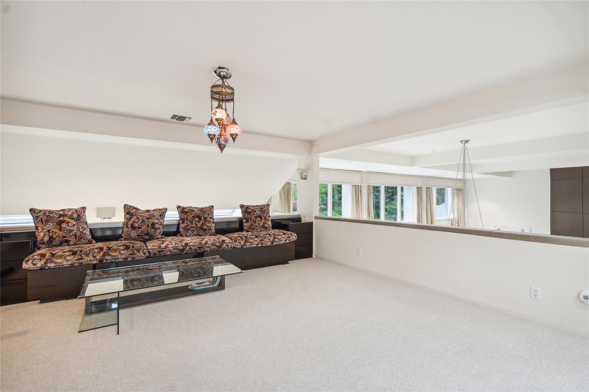 Single Family Valentines  Nassau County, NY 11545, MLS-854757-34