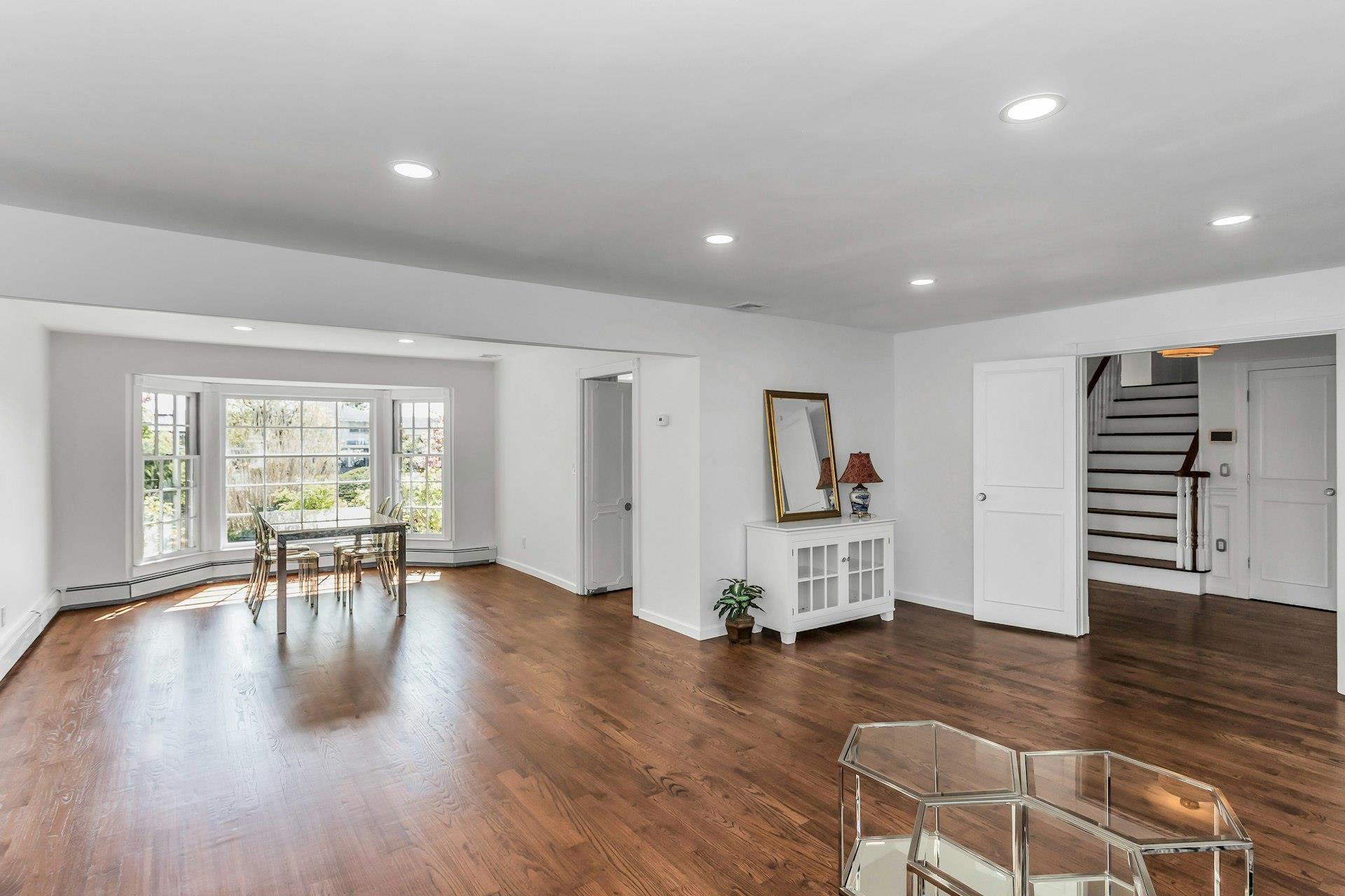 Single Family Bay  Nassau County, NY 11509, MLS-854758-10