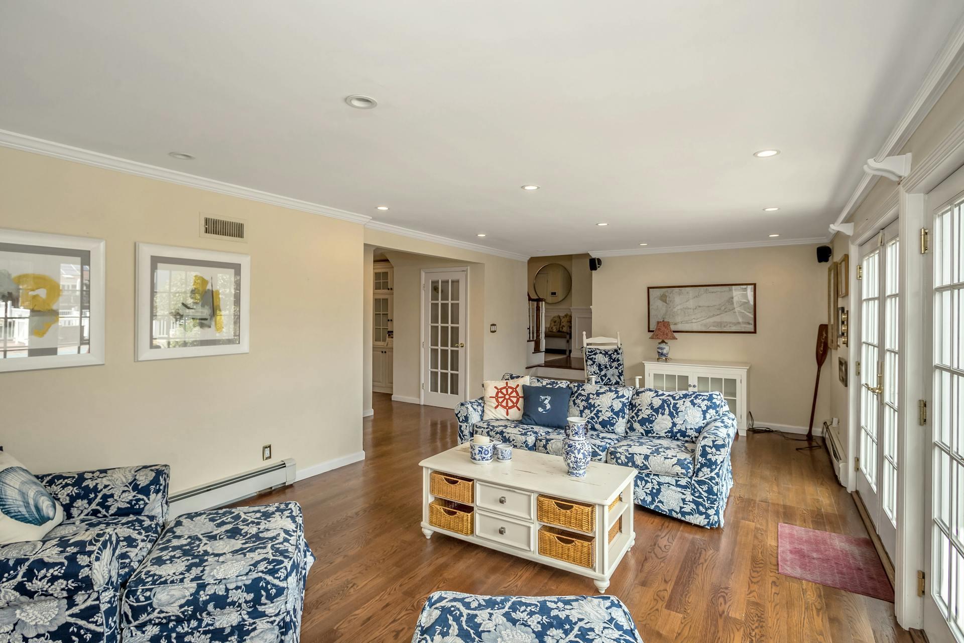 Single Family Bay  Nassau County, NY 11509, MLS-854758-17