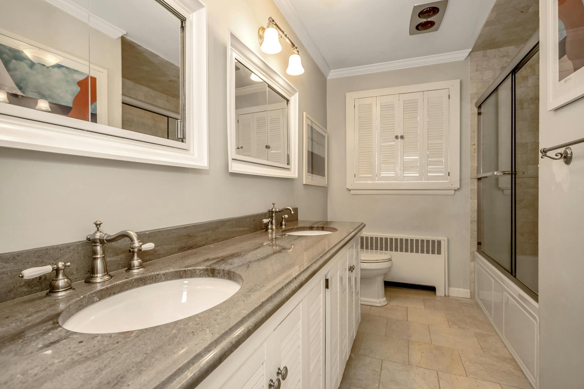 Single Family Bay  Nassau County, NY 11509, MLS-854758-32