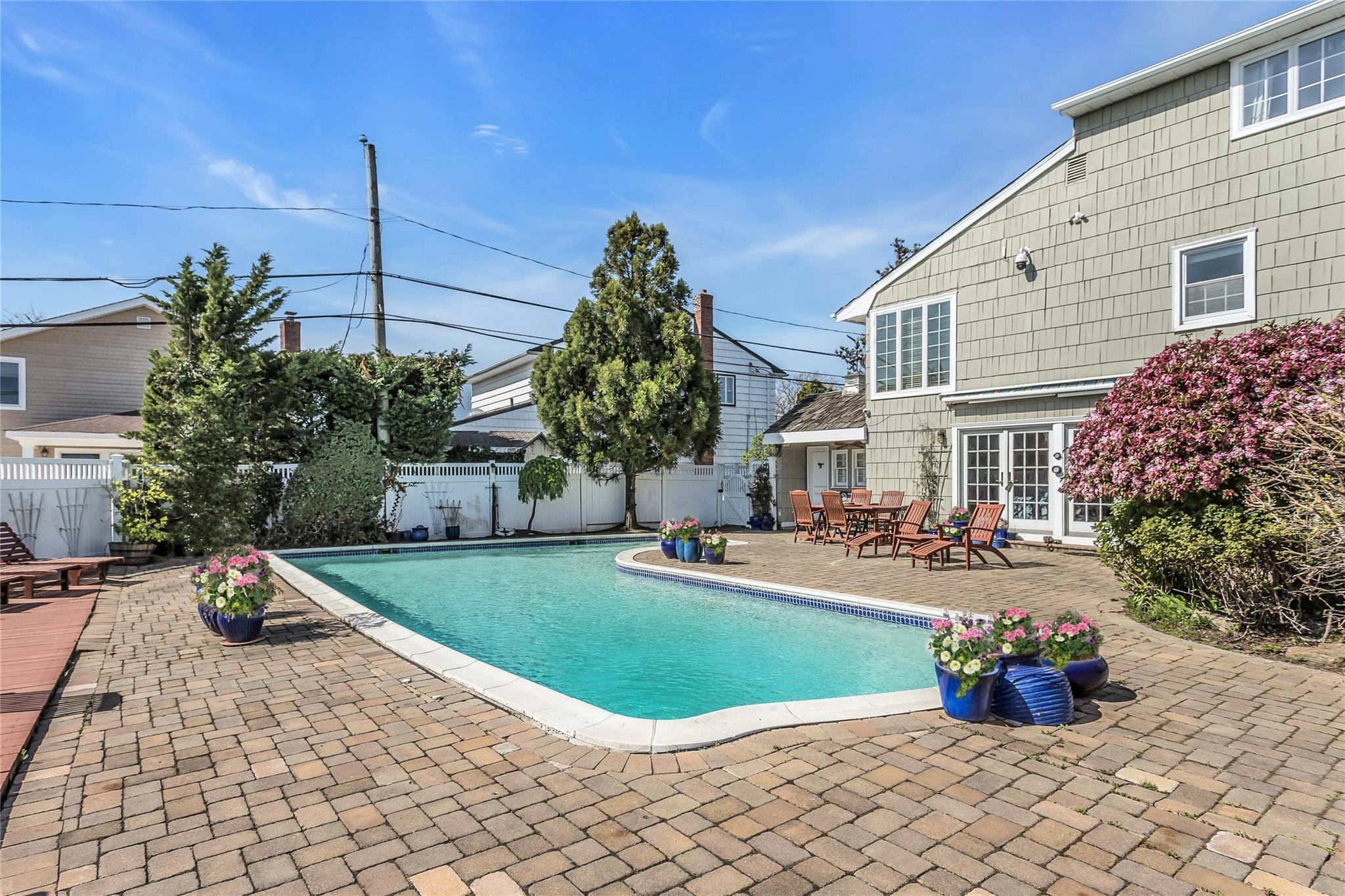 Single Family Bay  Nassau County, NY 11509, MLS-854758-34