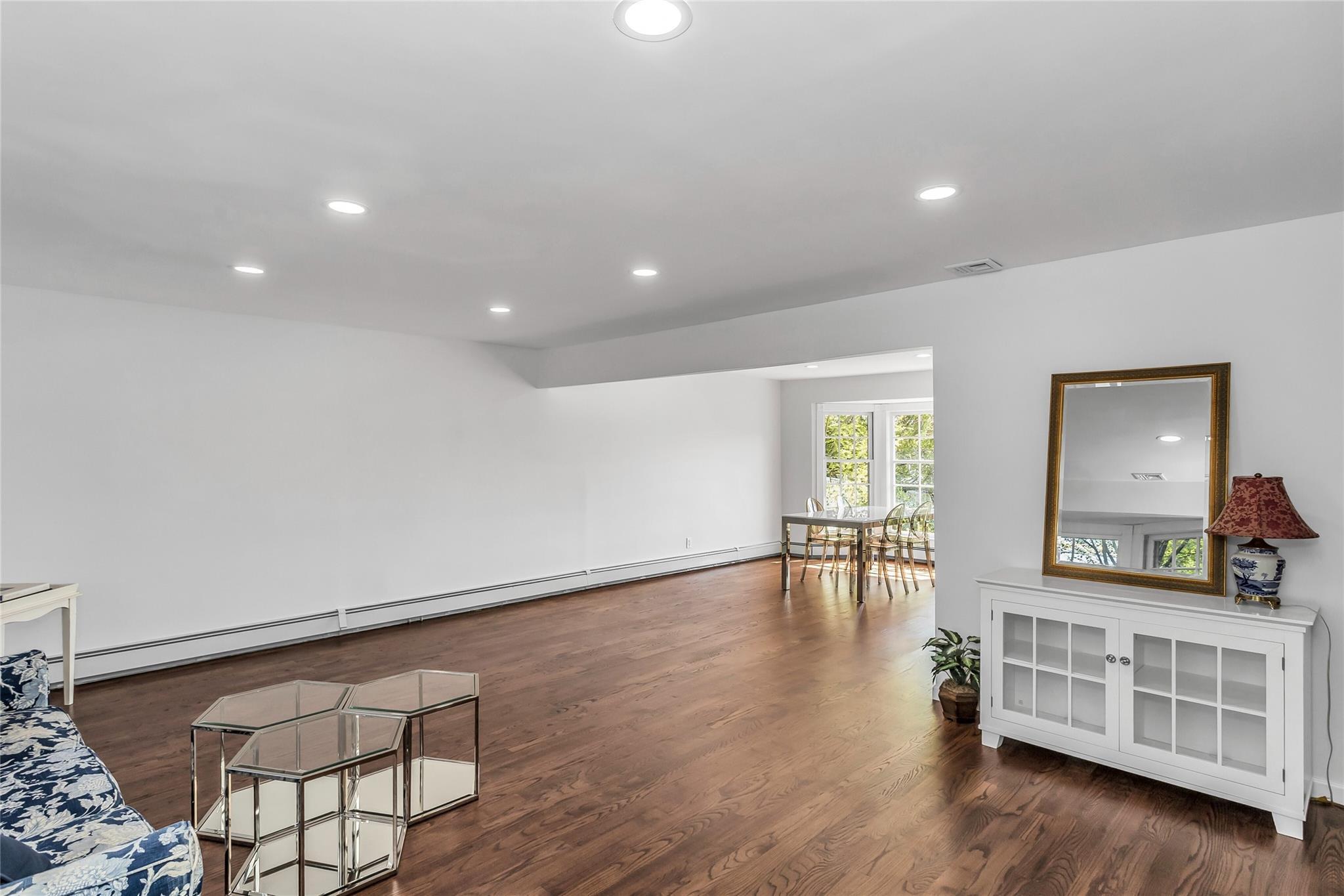Single Family Bay  Nassau County, NY 11509, MLS-854758-6