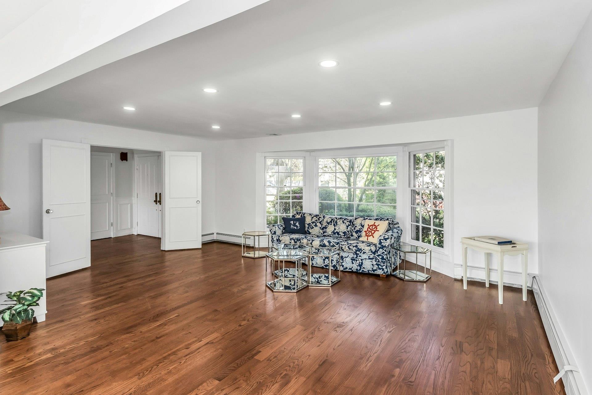 Single Family Bay  Nassau County, NY 11509, MLS-854758-8