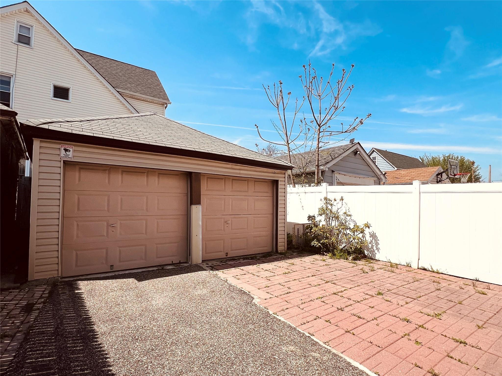 Single Family Eliot  Queens, NY 11374, MLS-854771-2