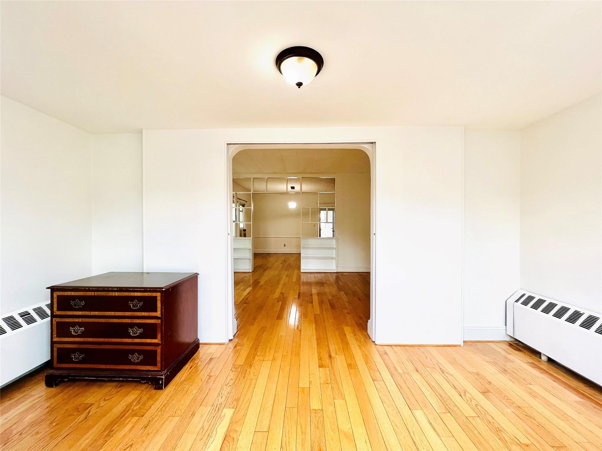 Single Family Eliot  Queens, NY 11374, MLS-854771-3