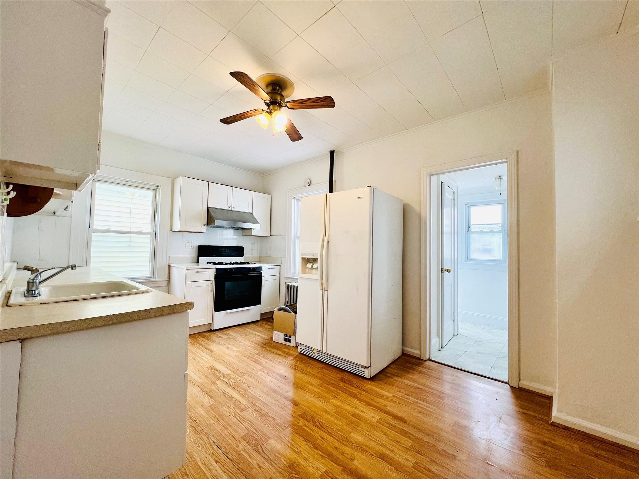 Single Family Eliot  Queens, NY 11374, MLS-854771-7