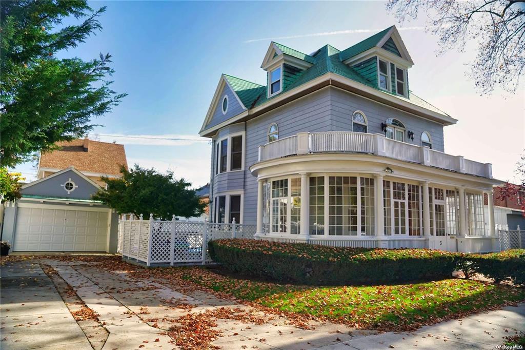 Single Family Beech Court Circle  Queens, NY 11356, MLS-854777-3