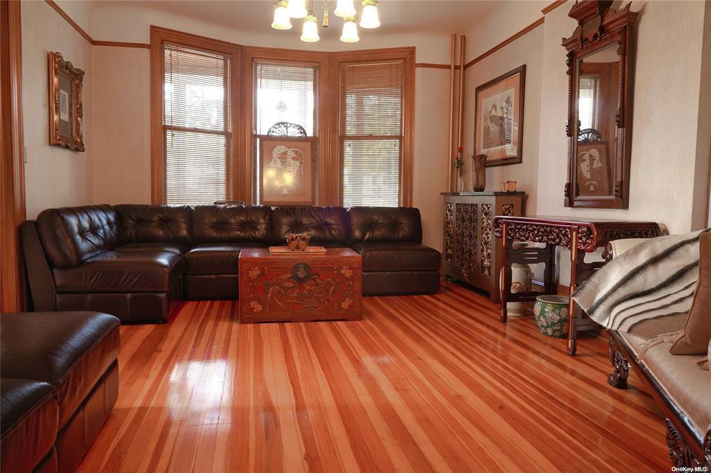 Single Family Beech Court Circle  Queens, NY 11356, MLS-854777-7