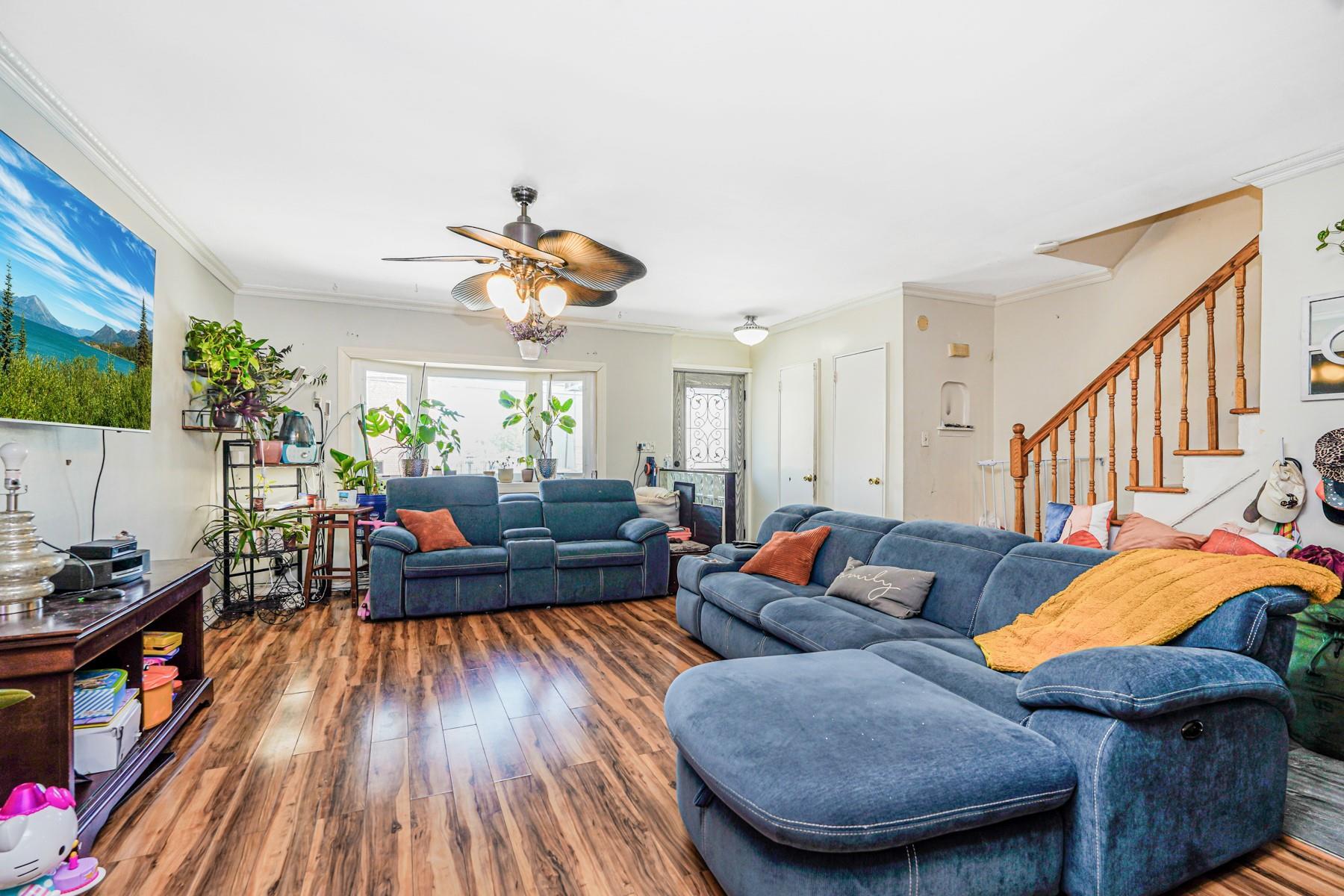 Single Family Avenue O  Brooklyn, NY 11234, MLS-854778-3