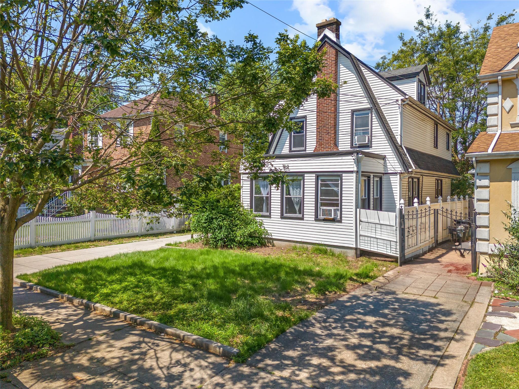 Single Family 163  Queens, NY 11358, MLS-854789-5