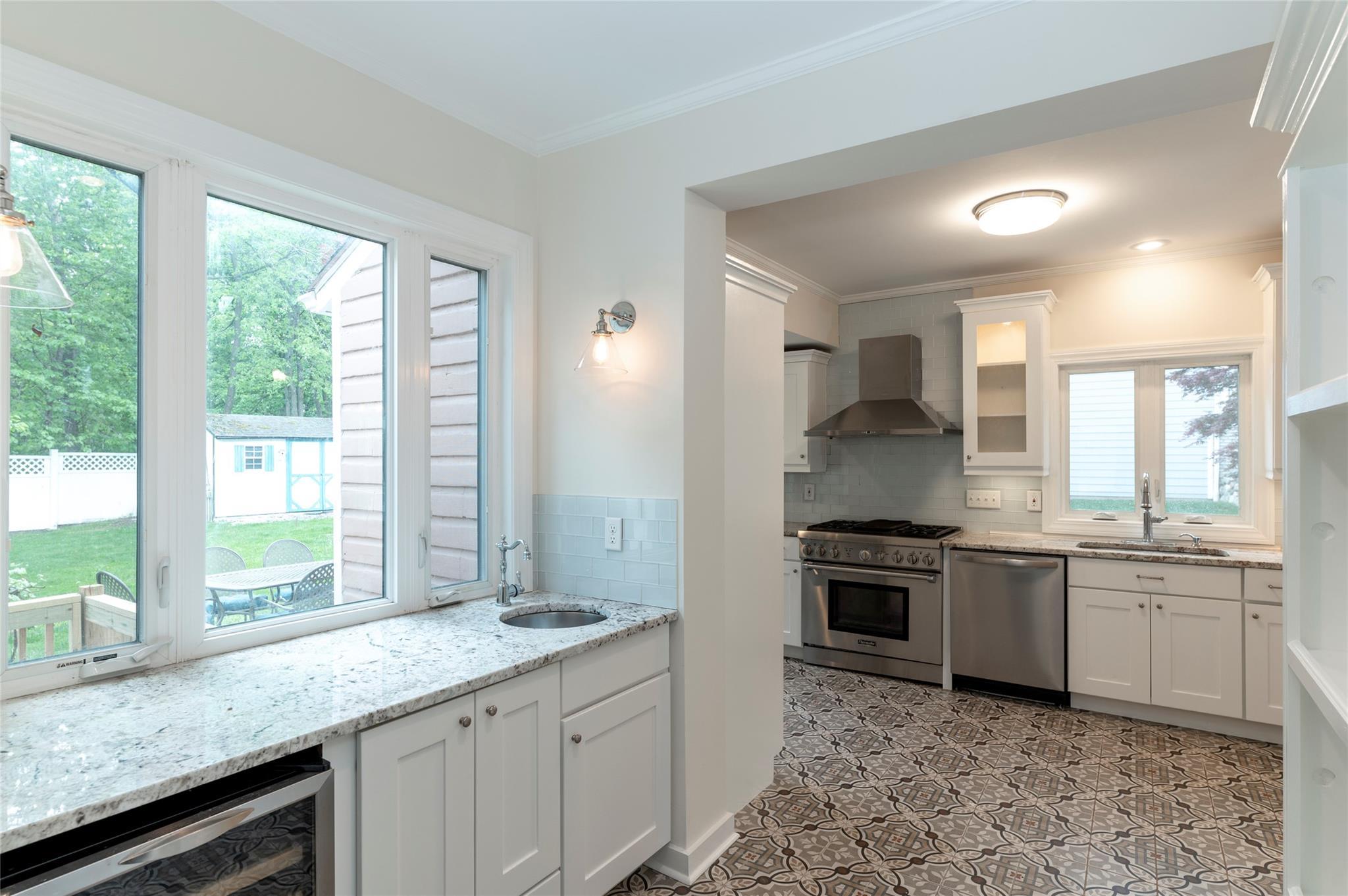 Single Family Castle Heights  Rockland County, NY 10960, MLS-854804-13