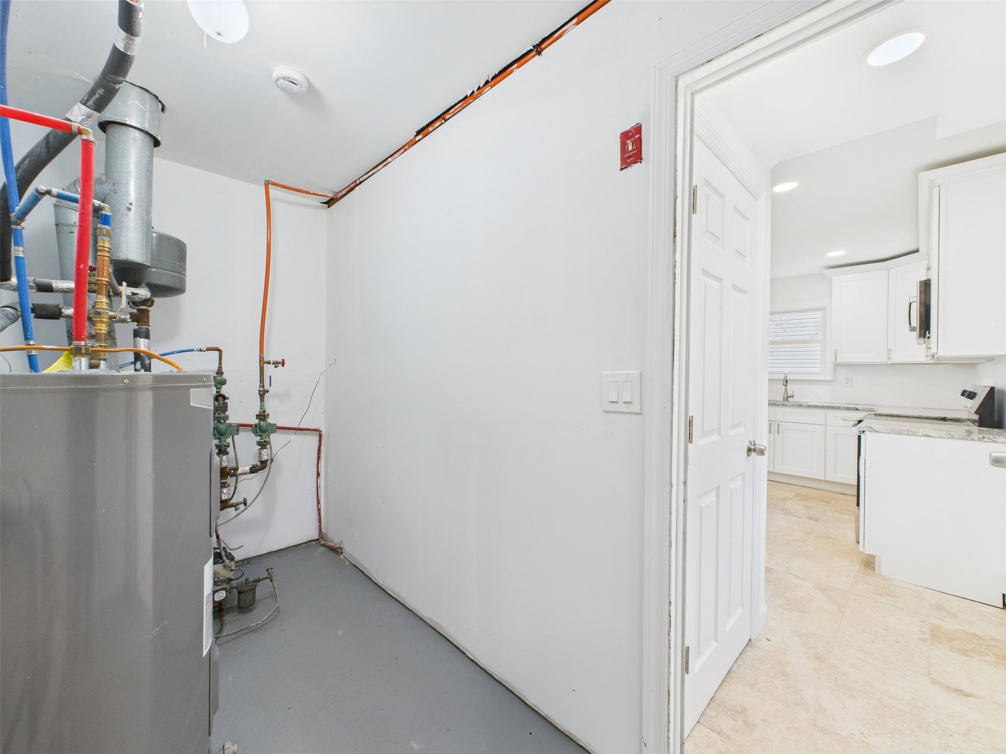 Single Family Bourdois  Suffolk County, NY 11713, MLS-854815-38