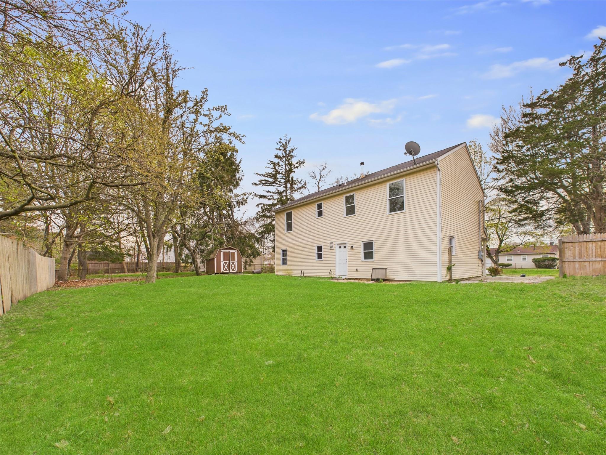 Single Family Bourdois  Suffolk County, NY 11713, MLS-854815-5